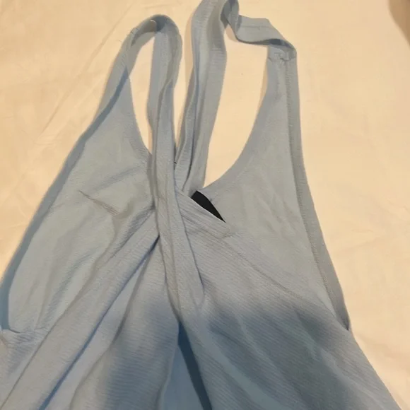 Ultimate comfort and style Nike baby blue athletic tank top - Picture 3 of 3